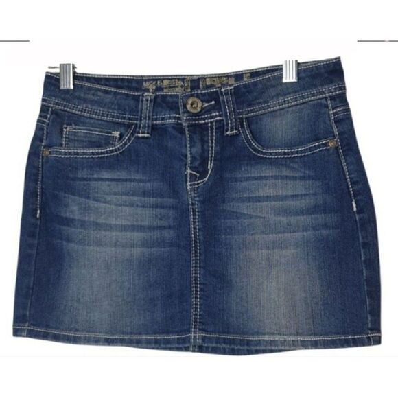 Truth Be Told Denim Mini Skirt Size 3 Low Rise Embroidered Pockets Y2K Coquette - Picture 1 of 7